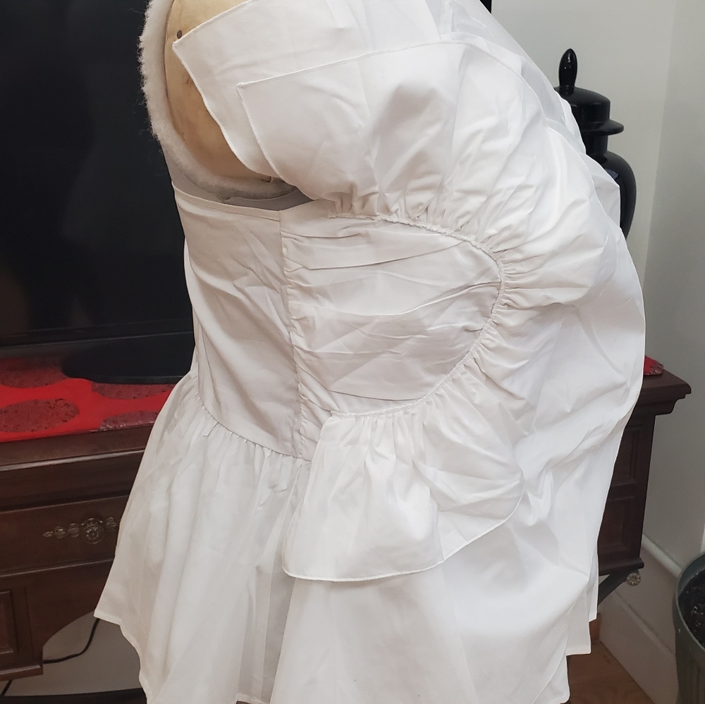 Top - Picture 4 of 5